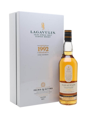 Lagavulin 28 Year Old / Prima & Ultima Islay Single Malt Scotch Whisky