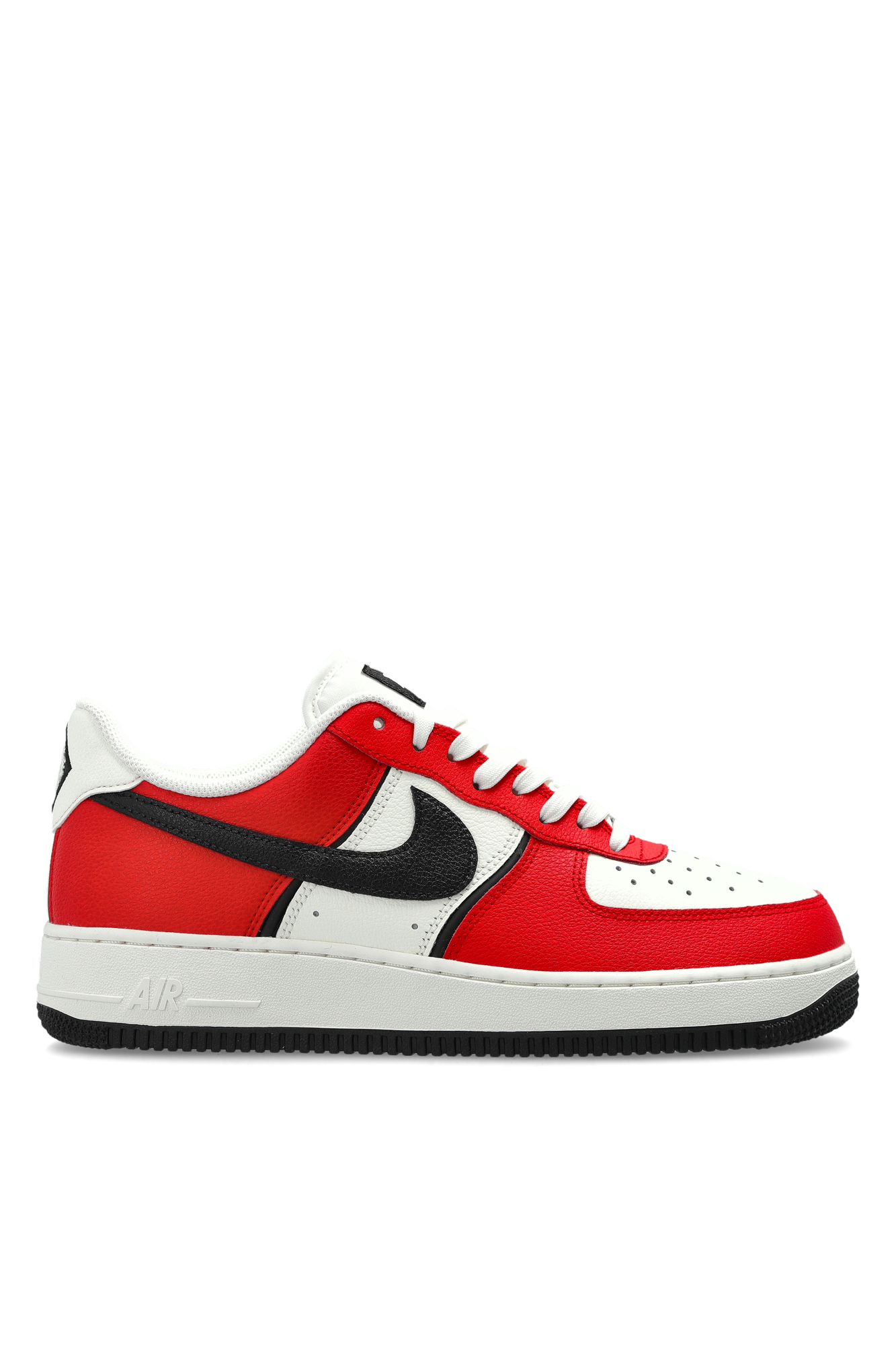 Nike Buty Sportowe ‘Air Force 1’07 Lv8’, Mężczyźni, Czerwony