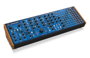 Behringer PROTON - Syntezator analogowy