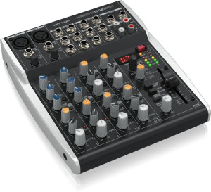 ‌Behringer XENYX 1002SFX - audio mixer