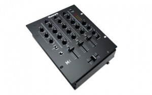 Numark M4 - mixer