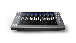 SSL UF8 - DAW Controller