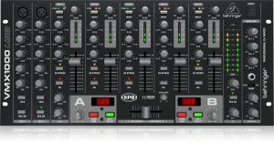 Behringer VMX1000USB - Mikser DJ