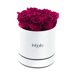 Ciemnoróżowe wieczne róże w białym dużym flower boxie Infinity Rose