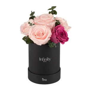 Rose Berry - flower box Infinity Rose wieczne róże z eukaliptusem