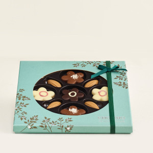 Interflora CHO CHO Marcipanblomster og Chokoladebønner