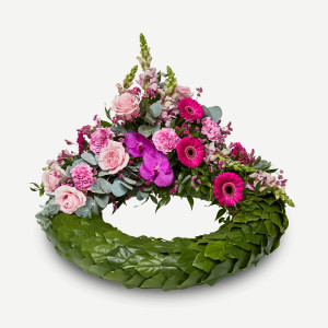 Interflora Krans med dekoration i klassisk stil - pink