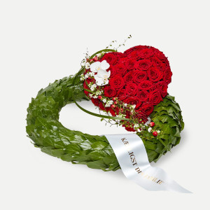 Interflora Krans med hjerte i klassisk stil med bånd