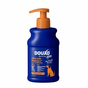 Szampon z odżywką dla psa ułatwiający rozczesywanie DOUXO SPA 2in1 250 ml