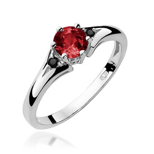 Złoty pierścionek W0076 Granat 0,60ct białe złoto z czarnymi diamentami pr. 585