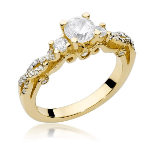 Złoty pierścionek W023 Biały szafir 0,60ct żółte złoto pr. 585