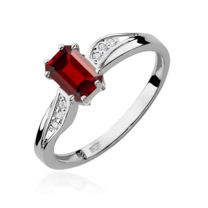 Złoty pierścionek W094 Rubin 0,80ct białe złoto pr. 585
