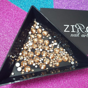 ZIRCONE Cyrkonie Gold #5 100 szt. (1,7mm)