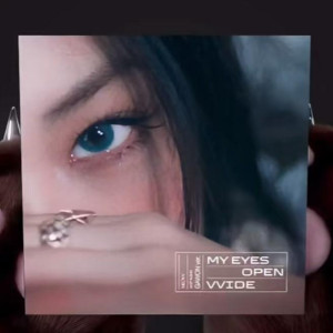 MEOVV - 1st EP ALBUM 'MY EYES OPEN VVIDE' (MEOVV ver.)