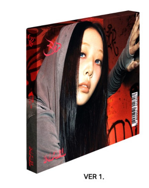 Yves- The 4th EP "NAIL" (Deluxe ver.)(Standard Photo Book)