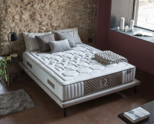 Terra Gelschaummatratze Federkern Visco 180 x 200 5 27cm 11-lagig 40% Härtegrad max. 115 kg pro Schlafseite Öko-tex