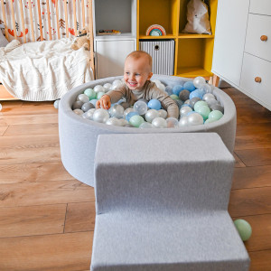 Dodatki damskie > test damska > Dodatki damskie > KiddyMoon Spielplatz aus Schaumstoff mit Rund Bällebad (200 Bälle) Ballgruben für Babys Spielbad Hindernisläufen, Hergestellt in der EU, hell