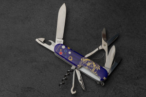 Victorinox Climber Taschenmesser Date Masamune Lila