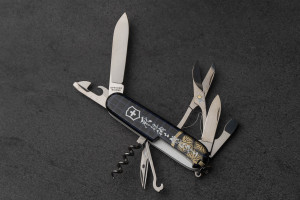 Victorinox Climber Taschenmesser Tokugawa Ieyasu schwarz