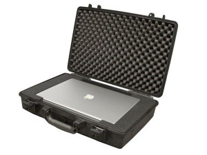 Peli Case 1490 Laptopkoffer für Apple MacBook Pro 15,4-16"