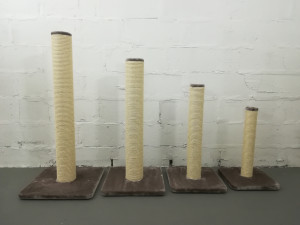 Kratzstange Single mit Plüschbodenplatte - eckig für Kratzbäume, Kratzstange 60 bis 119 cm, vier versch. Sisalstammsorten, sieben versch. Plüschfarben