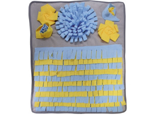 Katzenspielzeug Schnüffelmatte "Garden", Fleece (100% Polyester), rutschfest, viele Versteckmöglichkeiten für das Futter, 70x60 cm