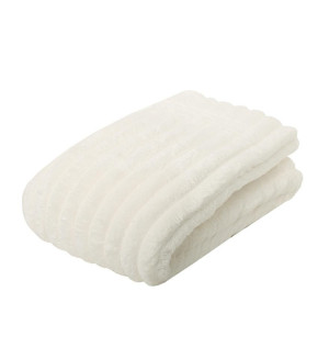 Dekoracja Koc pluszowy SHP LUMERA beżowy – SHP