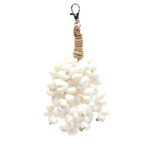 Kai Shell Keychain - White