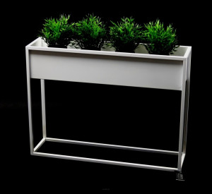 Kwietnik metalowy JAKPOL Loft Cubo biały 60x80 cm z donicą