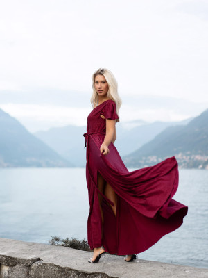 Sukienka błyszcząca maxi Nicole - bordo
