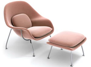 Fotel aksamitny z podnóżkiem insp. Womb Chair
