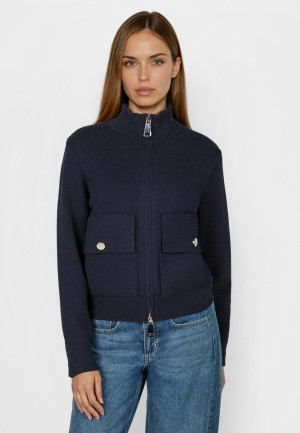 Strickjacke im Bomber-Stil