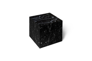 Stolik pomocniczy z marmuru Aske cube Nero Marquina - Marlé Home