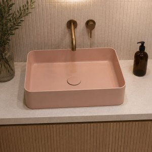 Massi Umywalka ceramiczna nablatowa różowa bez otworu na baterie 50 x 35 cm LERA pink