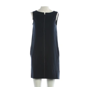 Fay Kleider (blau, Gr. XS) Baumwolle - gebraucht, mit Ärmelloses Design & Rundhalsausschnitt mit kleinem Schlitz