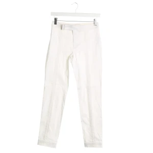 Gucci Hosen (weiß, Gr. 32) Baumwolle - gebraucht, Stoffhose mit Gürtelschlaufe & Bügelfalten