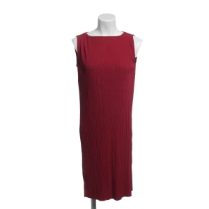 Max Mara Kleider (rot, Gr. S) Polyester - gebraucht, mit Plissee-Struktur & vertikale Falten