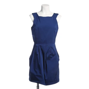 Dondup Kleider (blau, Gr. 40) Polyester - gebraucht, Cocktailkleid mit Reißverschluss zum Schließen & Gefalteter Rockteil