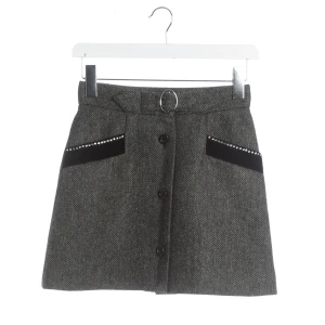 Miu Miu Röcke (grau, Gr. 32) Wolle / Samt - gebraucht, Minirock mit Fischgrätmuster & Samtbesatz an den Taschen