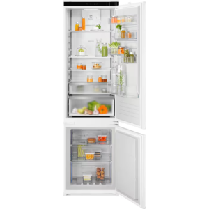 Combinado Electrolux ENA7CD19S