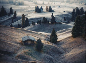 Hügellandschaft (Tobias Hägg)