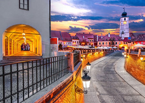 Brücke bei Nacht