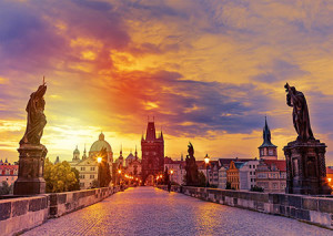 Enjoy Puzzle-Puzzle 1000 Teile: Karlsbrücke bei Sonnenuntergang