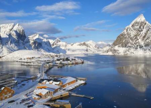 Fjord im Lofoten-Archipel