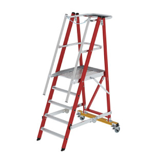 Plattformleiter GFK/Alu klappbar und fahrbar mit GFK-Handlauf