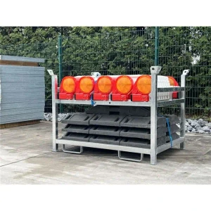 Schake - SET 3 mit 10 Baken, Fußplatten und Lampen auf Lager- und Trasportpalette