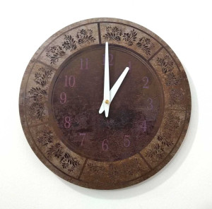 Wiszący zegar ścienny w stylu vintage 30 cm