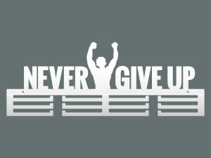 Wieszak na medale Never Give Up 2 60 cm - biały matowy