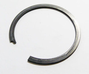 CD4E SNAP RING SERVO 93-98