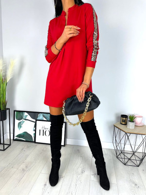 Czerwona Sukienka z Cekinowym Lampasem 6832-506-C